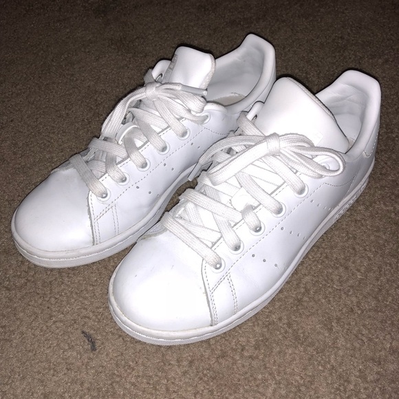 stan smith triple white womens